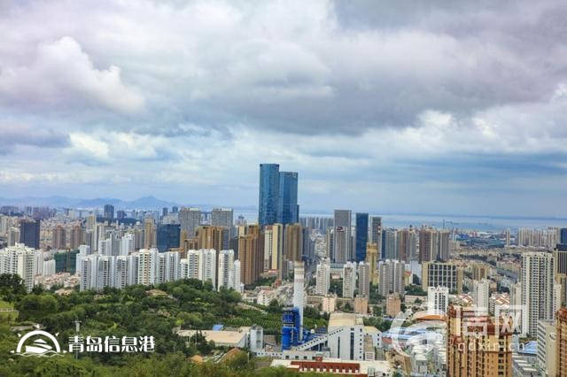 信號山：青年當(dāng)全力沖刺 跑出強(qiáng)國復(fù)興好成績