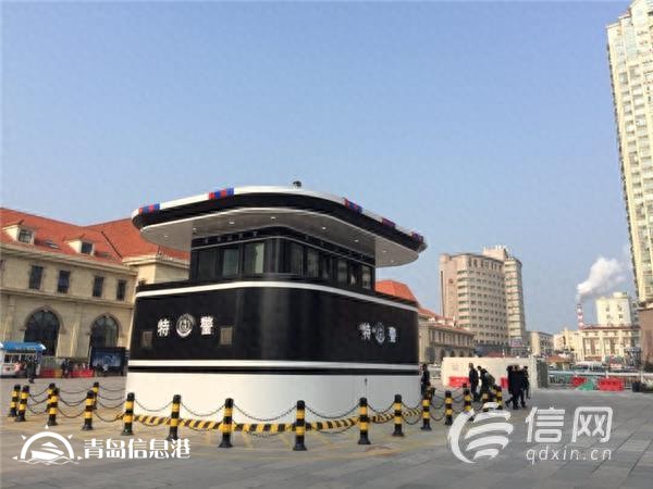 走進青島站最亮風景線 特警崗?fù)けＰl(wèi)旅客出行安全
