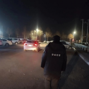 加大夜間巡查力度，維護(hù)良好鎮(zhèn)容秩序！