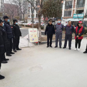 與萌寵隨行，與文明相伴 開發(fā)區(qū)中隊黨支部開展文明養(yǎng)犬宣傳活動 ...