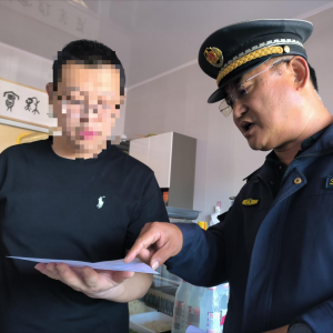 鳳臺(tái)執(zhí)法中隊(duì)公眾開(kāi)放日：搭建溝通橋梁，推動(dòng)城市管理