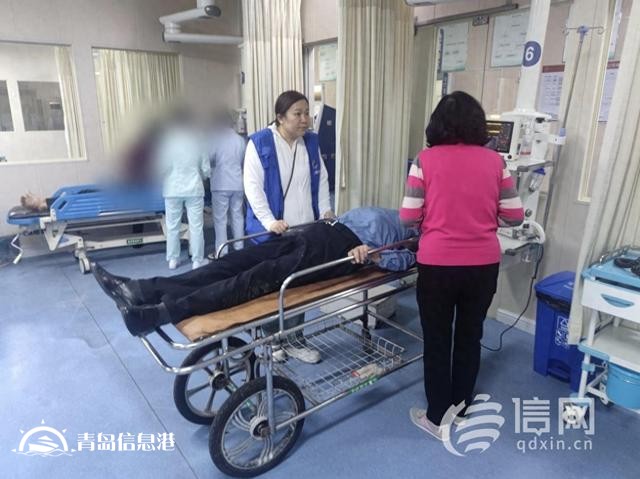 巡查途中突遇暈倒男子 網格員暖心施救及時送醫(yī)