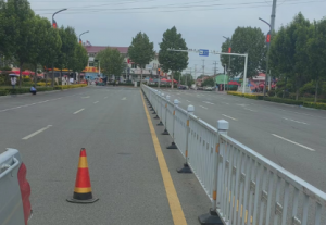 加裝道路護欄，守護出行平安