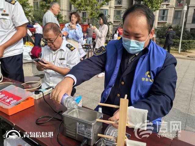 情暖重陽 臺柳路社區(qū)開展“金秋重陽·溫情相伴”系列便民活動