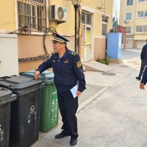 同和中隊垃圾分類執(zhí)法巡查進行時：共筑綠色家園