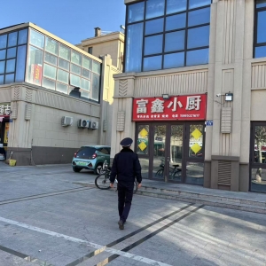 同和中隊：查餐飲油煙，保清新“食”界