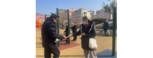 為春意添“綠”，李園街道綜合行政執(zhí)法中隊(duì)開展“愛綠護(hù)綠”普法宣傳 ...