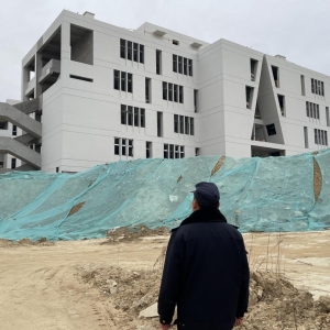 平度市東閣街道執(zhí)法中隊“信用+”把好揚塵管控關(guān)，共繪城市清新畫卷 ...