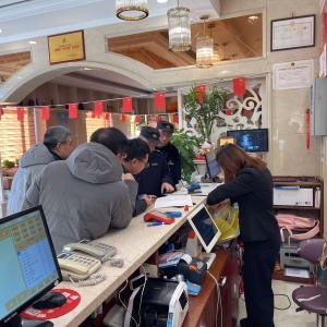 平度市東閣街道執(zhí)法中隊：垃圾分類齊參與，共享環(huán)保低碳生活 ...