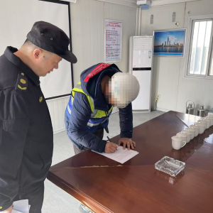 平度市東閣街道執(zhí)法中隊“硬招”出手，多舉措治理揚塵