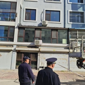 平度市東閣街道執(zhí)法中隊拆違治亂進行時，切實推動城市更新 ...
