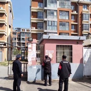 平度市東閣街道執(zhí)法中隊整治戶外廣告，城市“顏值”“品質(zhì)”雙提升 ...